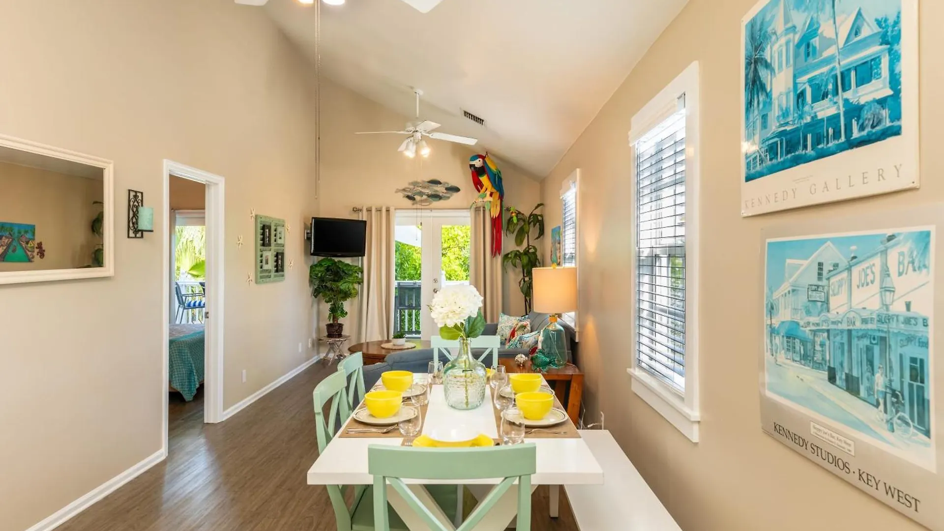 Parrot Perch By Avantstay Old Town Key West W Shared Pool Week Long Stays Only 0*,  United States